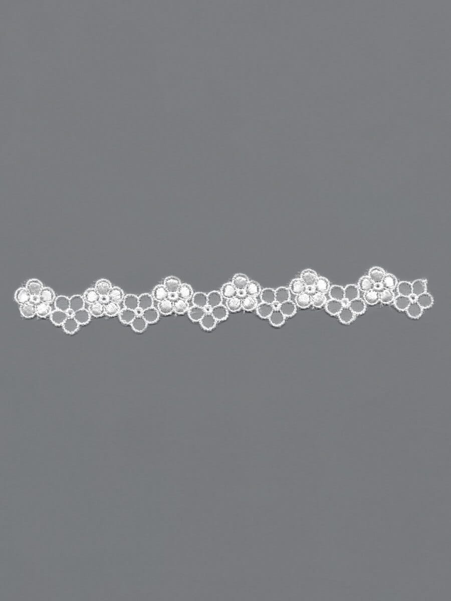 White Poly-Organdy Trim with Rayon embroidered – 2cm × 13.5m