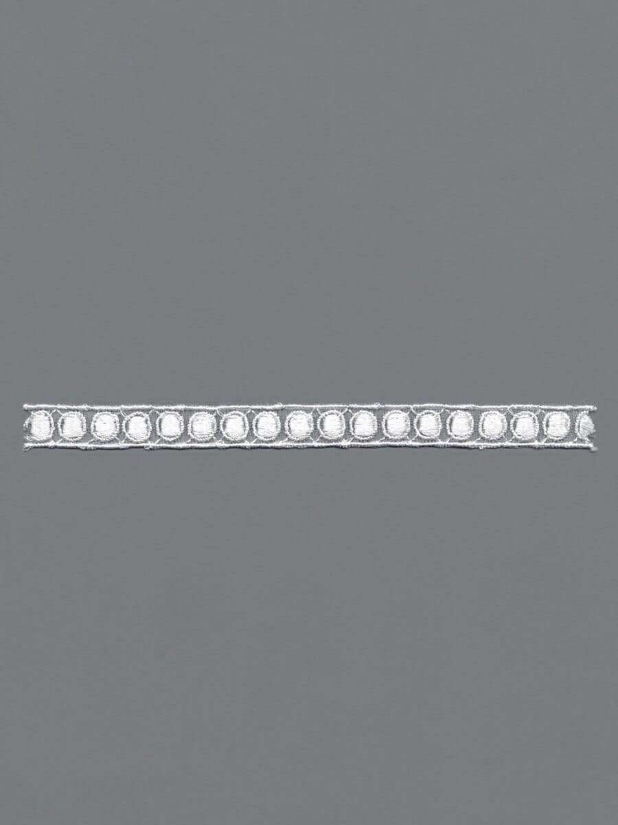 White Poly-Organdy Entredeux embroidered with Rayon – 1.2cm × 13.6m